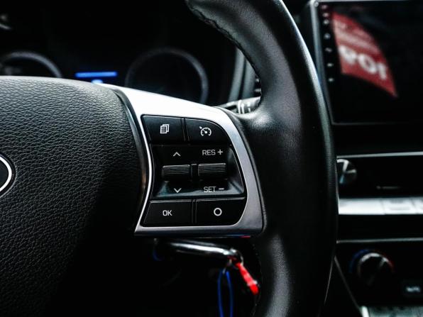 Hyundai Sonata VII (LF) Рестайлинг с пробегом 2019 года, цена 1 850 000 рублей, 93123 км, седан, Автокод Объявления