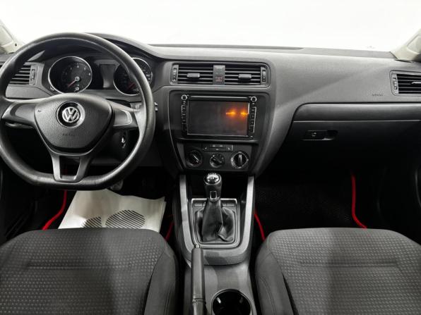 Volkswagen Jetta VI Рестайлинг с пробегом 2015 года, цена 1 195 000 рублей, 106837 км, седан, Автокод Объявления