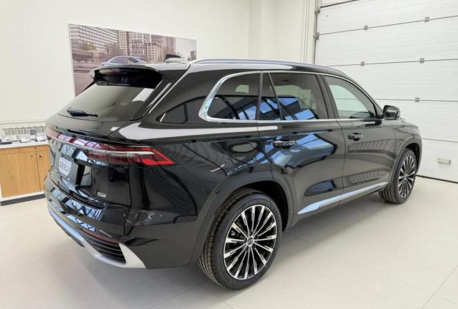 Новый Geely Monjaro I 2026 года, цена 4 599 990 рублей, внедорожник, Автокод Объявления