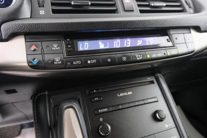 Lexus CT I Рестайлинг 2 с пробегом 2019 года, цена 2 189 000 рублей, 117000 км, хэтчбек, Автокод Объявления