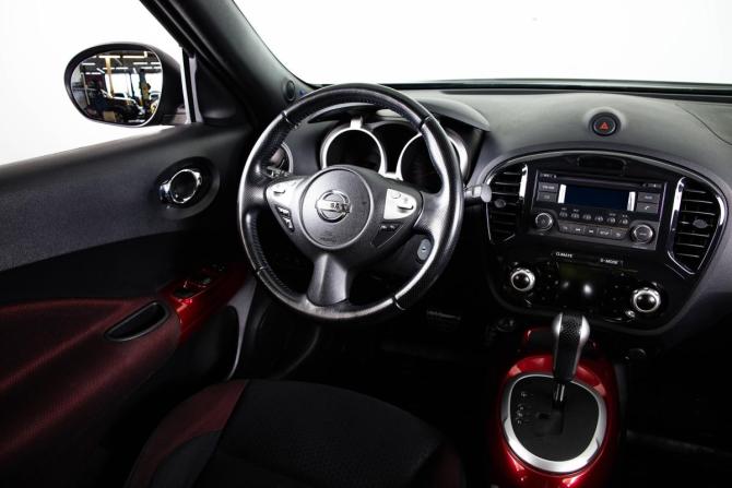 Nissan Juke I с пробегом 2012 года, цена 1 049 000 рублей, 88000 км, внедорожник, Автокод Объявления