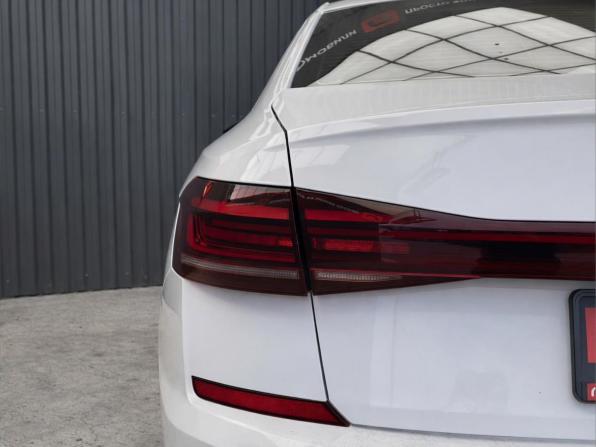 Volkswagen Passat B8 Рестайлинг с пробегом 2021 года, цена 2 897 000 рублей, 55977 км, седан, Автокод Объявления