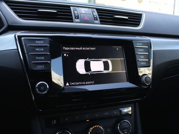 Skoda Superb III с пробегом 2015 года, цена 1 655 000 рублей, 203771 км, лифтбек, Автокод Объявления
