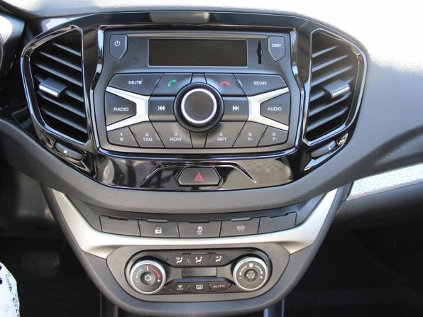 Lada (ВАЗ) Vesta I с пробегом 2019 года, цена 1 129 000 рублей, 98192 км, универсал, Автокод Объявления
