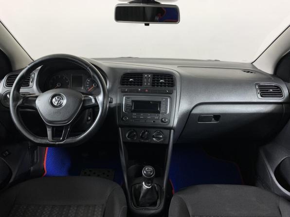 Volkswagen Polo V с пробегом 2015 года, цена 635 000 рублей, 204728 км, седан, Автокод Объявления