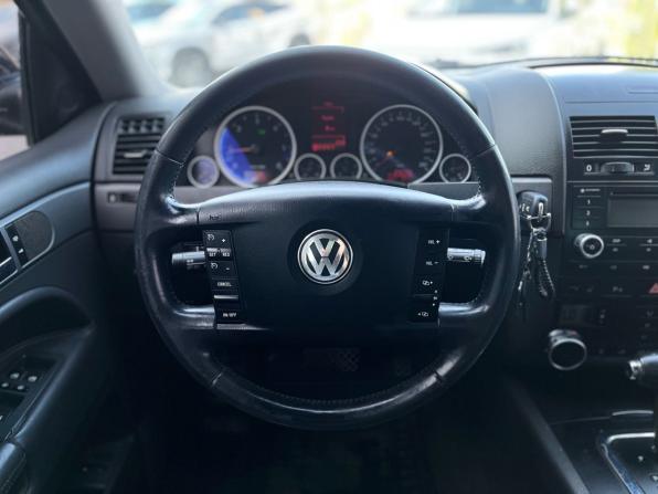 Volkswagen Touareg I Рестайлинг с пробегом 2008 года, цена 1 250 000 рублей, 250000 км, внедорожник, Автокод Объявления