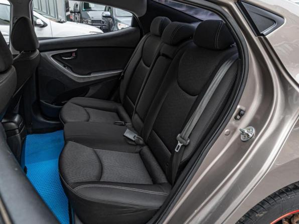 Hyundai Elantra V (MD) с пробегом 2012 года, цена 898 000 рублей, 216737 км, седан, Автокод Объявления
