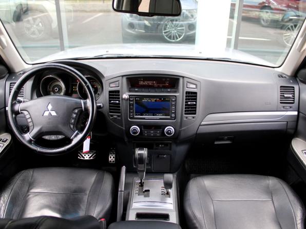 Mitsubishi Pajero IV Рестайлинг 1 с пробегом 2011 года, цена 2 190 000 рублей, 119983 км, внедорожник, Автокод Объявления