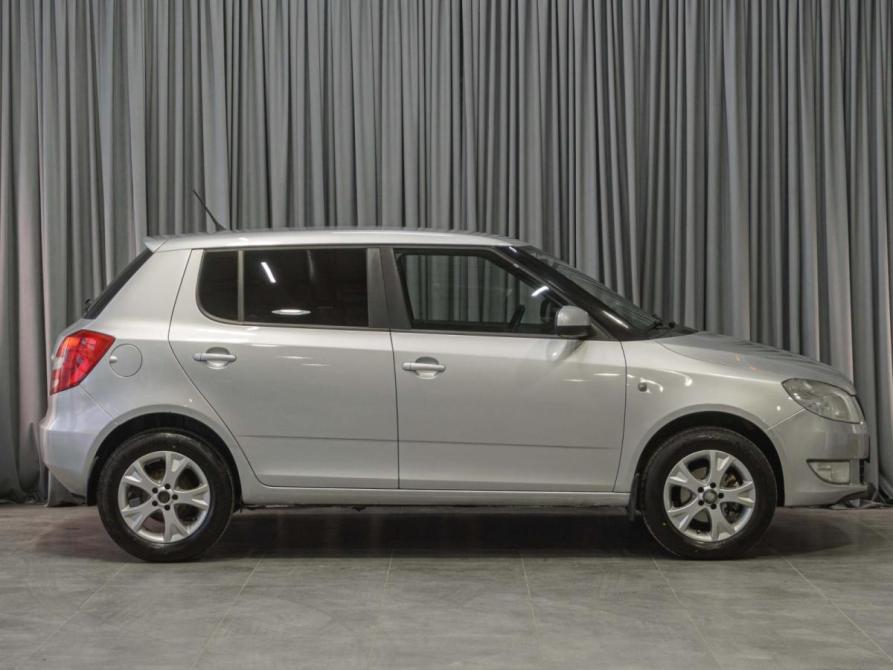 Skoda Fabia II Рестайлинг Тюмень  - изображение 5