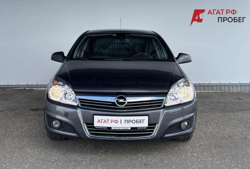 Opel Astra H Рестайлинг Киров  - изображение 2