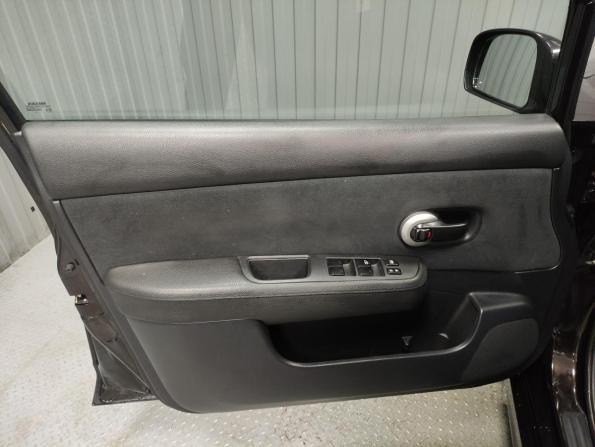 Nissan Tiida I Рестайлинг с пробегом 2010 года, цена 790 000 рублей, 147543 км, хэтчбек, Автокод Объявления