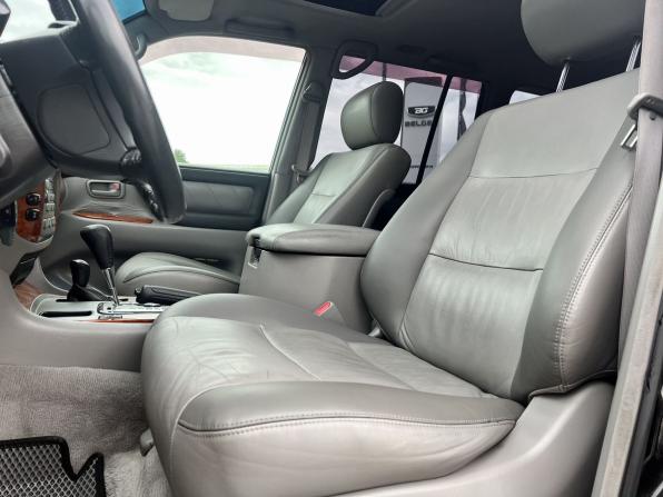 Toyota Land Cruiser 100 Series Рестайлинг 2 с пробегом 2006 года, цена 1 650 000 рублей, 510000 км, внедорожник, Автокод Объявления