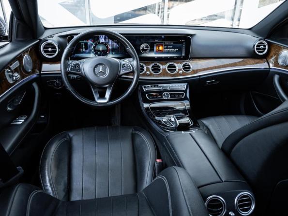 Mercedes-Benz E-Класс V (W213 S213 C238) с пробегом 2016 года, цена 2 680 000 рублей, 164856 км, седан, Автокод Объявления