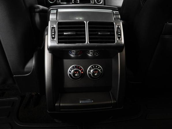 Land Rover Range Rover III Рестайлинг 2 с пробегом 2012 года, цена 1 995 000 рублей, 233443 км, внедорожник, Автокод Объявления