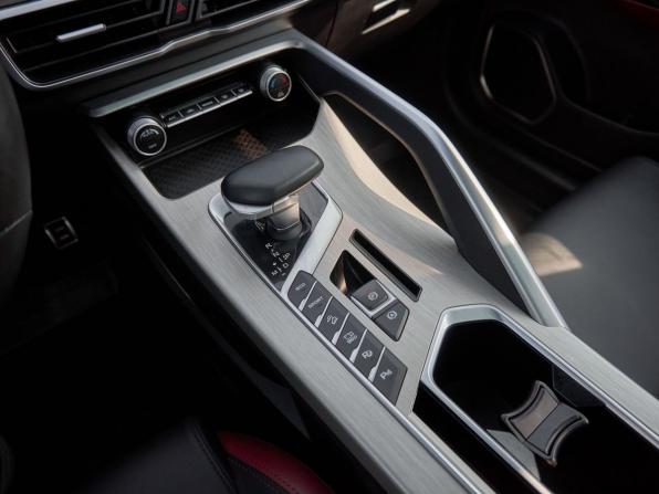 Geely Coolray I с пробегом 2023 года, цена 1 980 000 рублей, 43246 км, внедорожник, Автокод Объявления