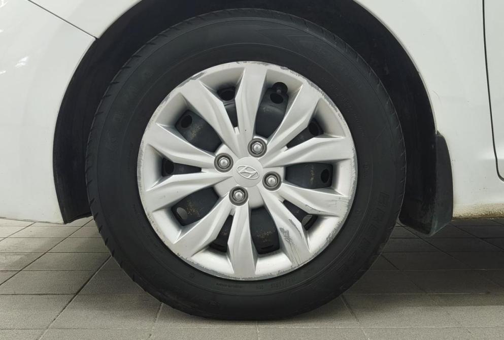 Hyundai Solaris II Екатеринбург  - изображение 10
