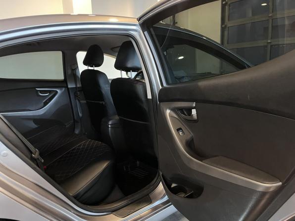 Hyundai Elantra V (MD) с пробегом 2012 года, цена 1 096 000 рублей, 123953 км, седан, Автокод Объявления