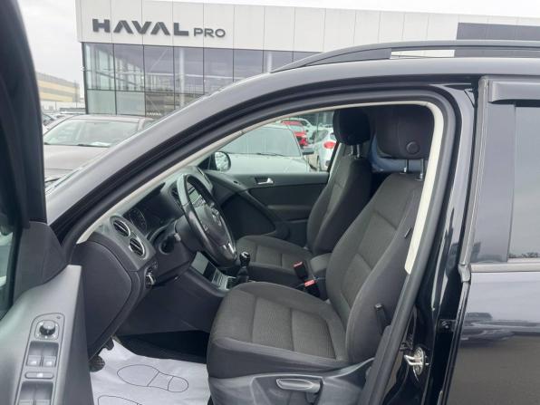 Volkswagen Tiguan I Рестайлинг с пробегом 2015 года, цена 1 430 000 рублей, 95853 км, внедорожник, Автокод Объявления