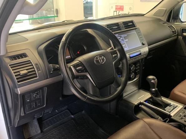 Toyota Land Cruiser Prado 150 Series Рестайлинг 3 с пробегом 2021 года, цена 6 980 500 рублей, 69562 км, внедорожник, Автокод Объявления