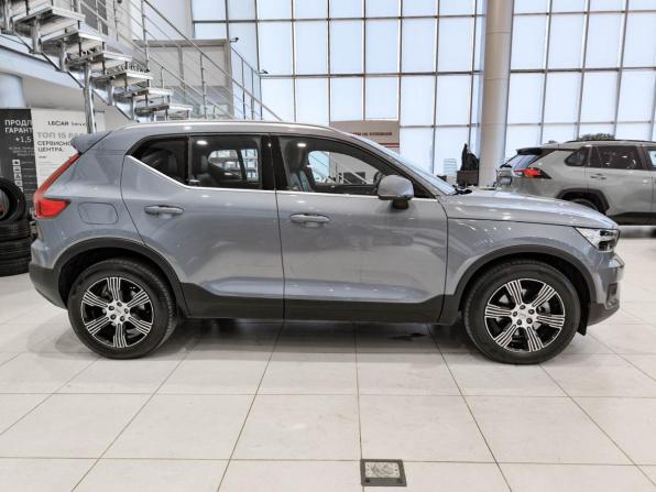 Volvo XC40 I с пробегом 2019 года, цена 3 380 000 рублей, 68643 км, внедорожник, Автокод Объявления
