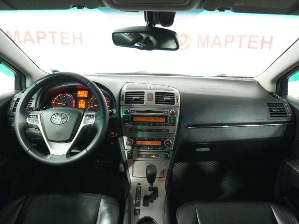 Toyota Avensis III Рестайлинг с пробегом 2011 года, цена 1 099 000 рублей, 200573 км, седан, Автокод Объявления
