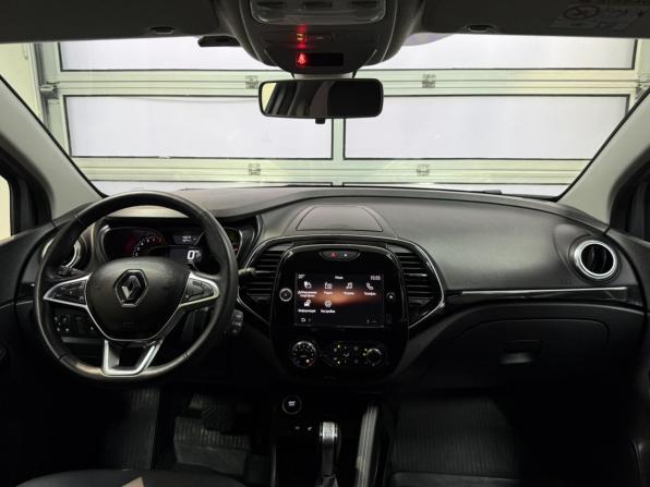 Renault Kaptur I Рестайлинг с пробегом 2021 года, цена 1 900 000 рублей, 45652 км, внедорожник, Автокод Объявления