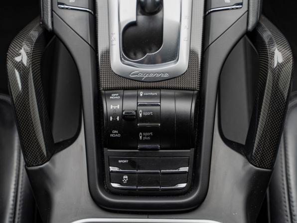 Porsche Cayenne II Рестайлинг (958) с пробегом 2016 года, цена 4 490 000 рублей, 88996 км, внедорожник, Автокод Объявления