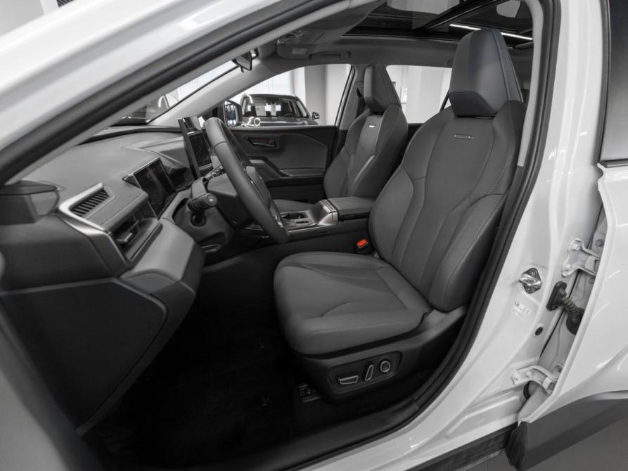 Toyota RAV4 VI (XA60) Москва  - изображение 16