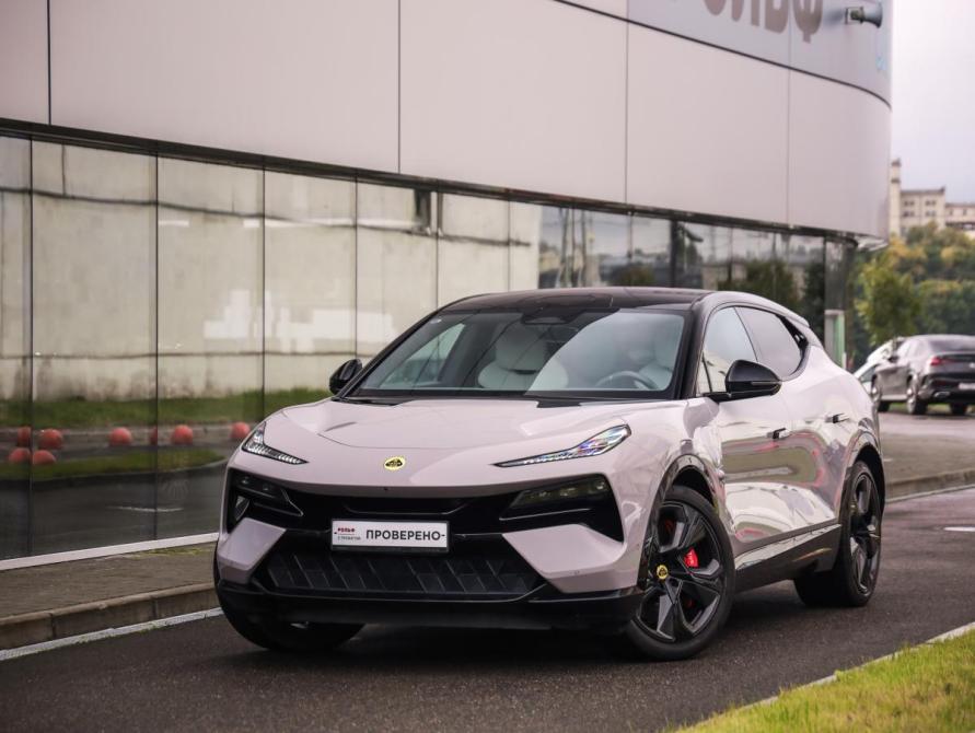 Lotus Eletre Санкт-Петербург  - изображение 1