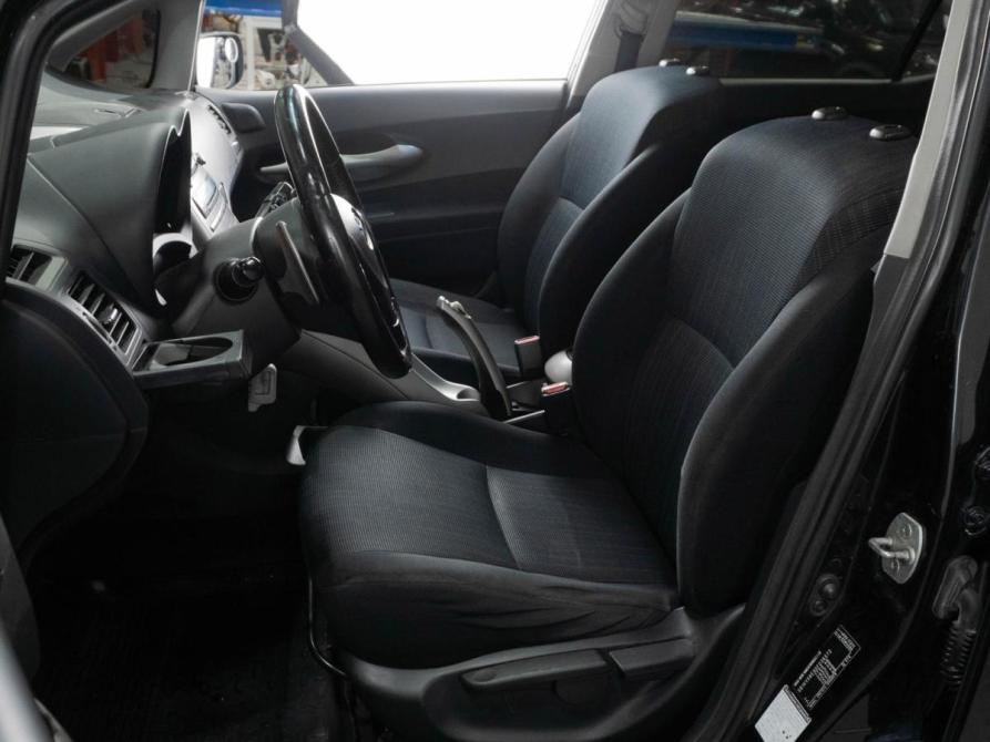 Toyota Auris I Тюмень  - изображение 10