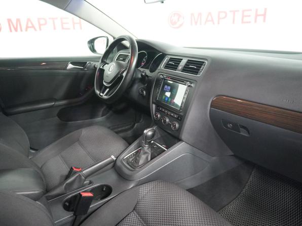 Volkswagen Jetta VI Рестайлинг с пробегом 2015 года, цена 911 000 рублей, 240069 км, седан, Автокод Объявления