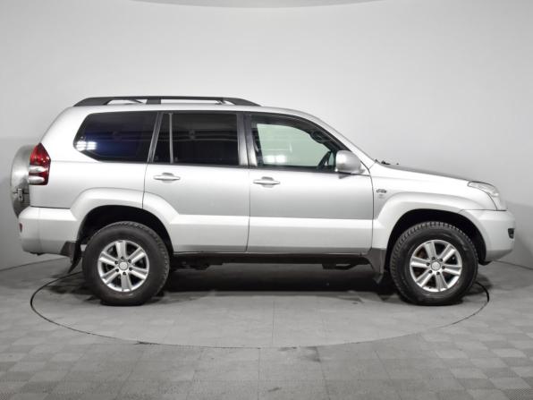 Toyota Land Cruiser Prado 120 Series с пробегом 2002 года, цена 1 500 000 рублей, 324000 км, внедорожник, Автокод Объявления