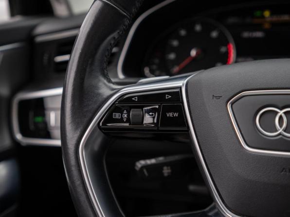 Audi A6 V (C8) с пробегом 2020 года, цена 3 699 000 рублей, 105128 км, седан, Автокод Объявления