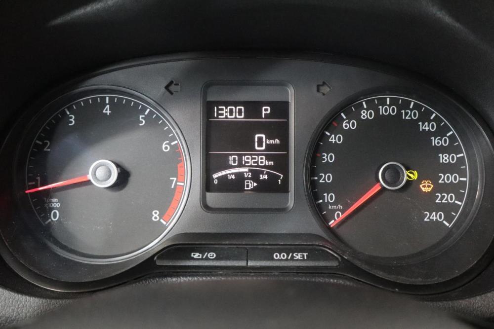 Volkswagen Polo V Рестайлинг Санкт-Петербург  - изображение 16