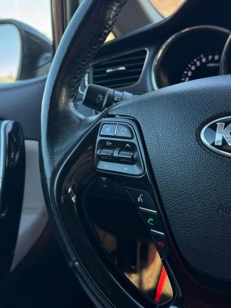 Kia Ceed II с пробегом 2012 года, цена 1 073 000 рублей, 138800 км, хэтчбек, Автокод Объявления