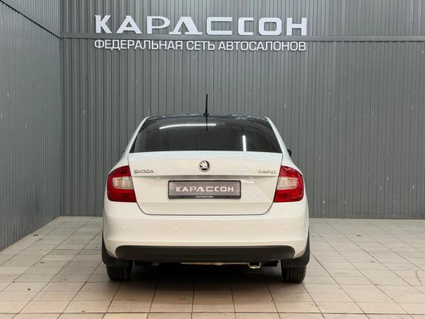 Skoda Rapid I с пробегом 2016 года, цена 1 027 000 рублей, 203421 км, лифтбек, Автокод Объявления