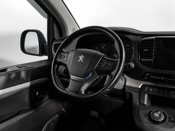 Peugeot Traveller I с пробегом 2021 года, цена 2 890 000 рублей, 135050 км, минивэн, Автокод Объявления