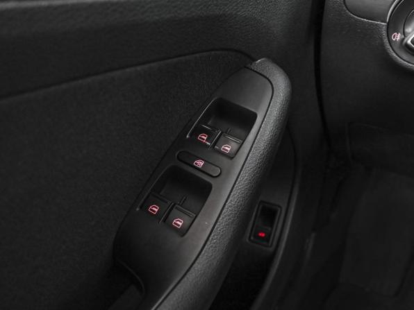 Volkswagen Jetta VI Рестайлинг с пробегом 2016 года, цена 1 455 000 рублей, 164171 км, седан, Автокод Объявления