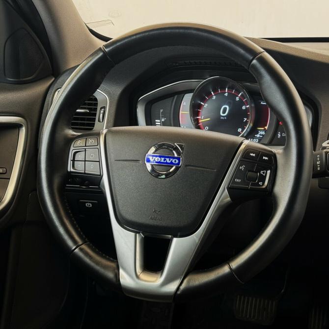 Volvo S60 II Рестайлинг Москва  - изображение 10