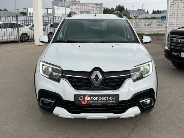 Renault Sandero II Рестайлинг с пробегом 2021 года, цена 1 150 000 рублей, 70238 км, хэтчбек, Автокод Объявления