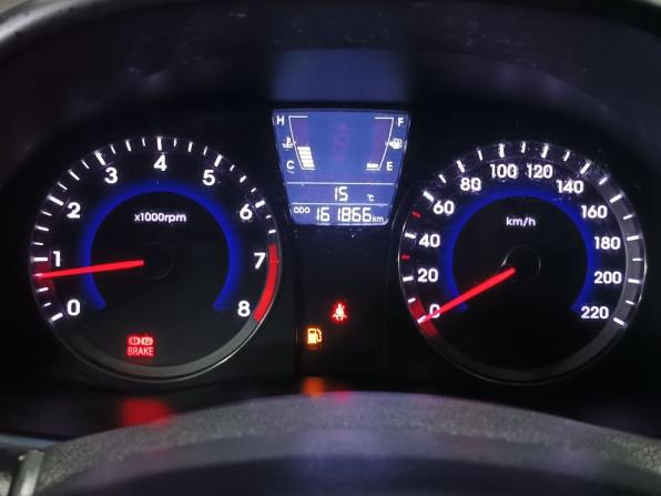 Hyundai Solaris I с пробегом 2012 года, цена 730 000 рублей, 161859 км, хэтчбек, Автокод Объявления