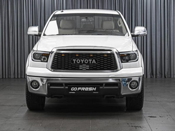 Toyota Tundra II с пробегом 2011 года, цена 3 799 000 рублей, 165595 км, offers.body_type.unknown, Автокод Объявления