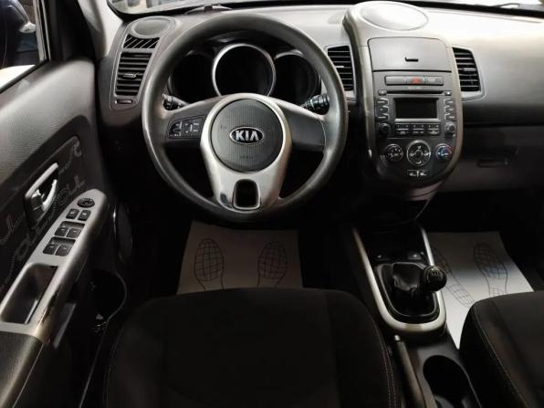 Kia Soul I Рестайлинг с пробегом 2013 года, цена 635 000 рублей, 170802 км, хэтчбек, Автокод Объявления