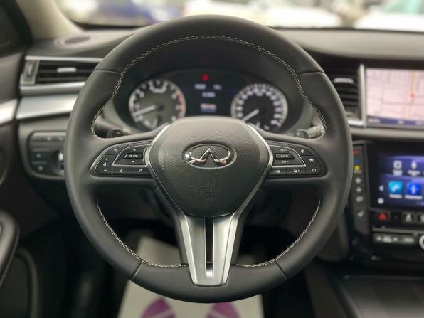 Infiniti QX50 II с пробегом 2018 года, цена 2 450 000 рублей, 171000 км, внедорожник, Автокод Объявления
