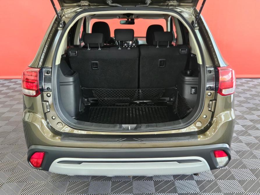 Mitsubishi Outlander III Рестайлинг 3 Вологда  - изображение 16