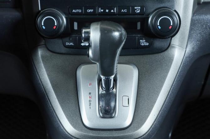 Honda CR-V III Рестайлинг с пробегом 2011 года, цена 1 399 000 рублей, 276000 км, внедорожник, Автокод Объявления