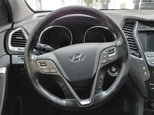 Hyundai Santa Fe III с пробегом 2014 года, цена 1 649 000 рублей, 301100 км, внедорожник, Автокод Объявления