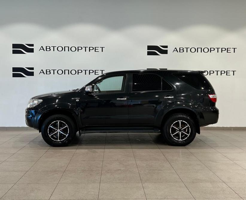 Toyota Fortuner I Рестайлинг Санкт-Петербург  - изображение 4