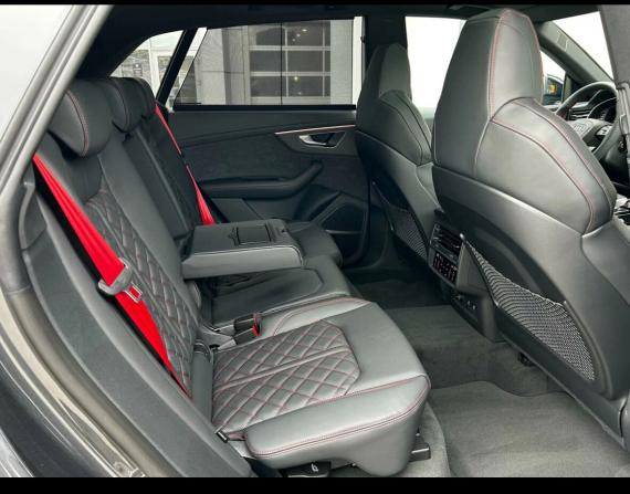 Audi SQ8 I (4M) Рестайлинг с пробегом 2024 года, цена 17 500 000 рублей, 10 км, внедорожник, Автокод Объявления