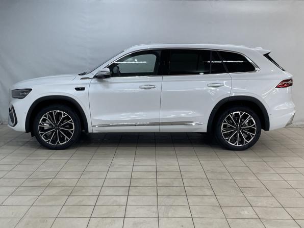 Geely Monjaro I Рестайлинг 2 с пробегом 2025 года, цена 4 130 000 рублей, 25 км, внедорожник, Автокод Объявления